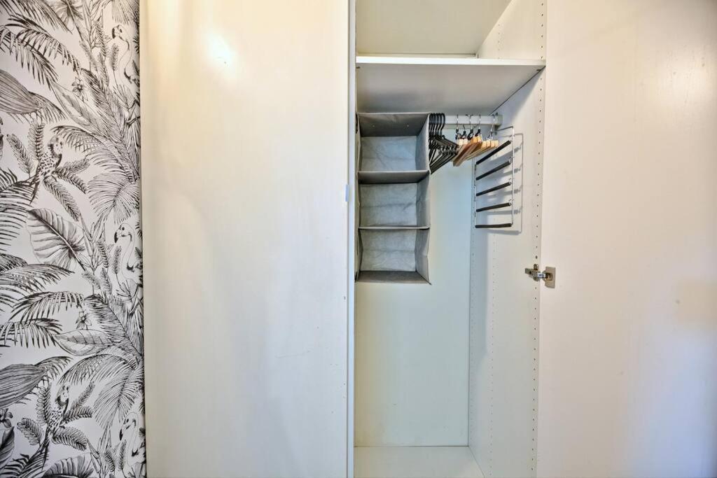 1 Bedroom Only 15 Min Walk To The Louvre Appartamento